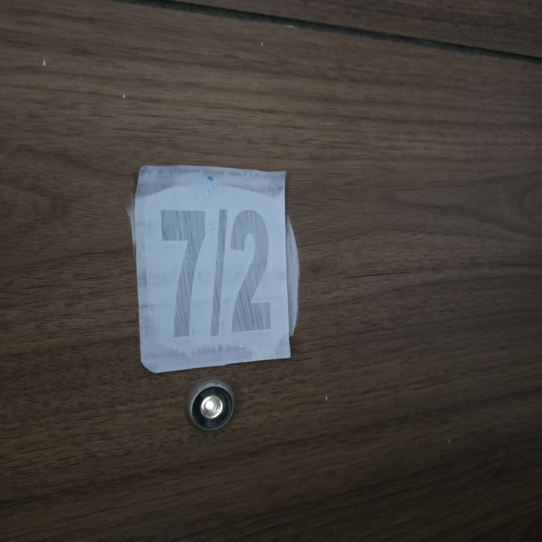 780