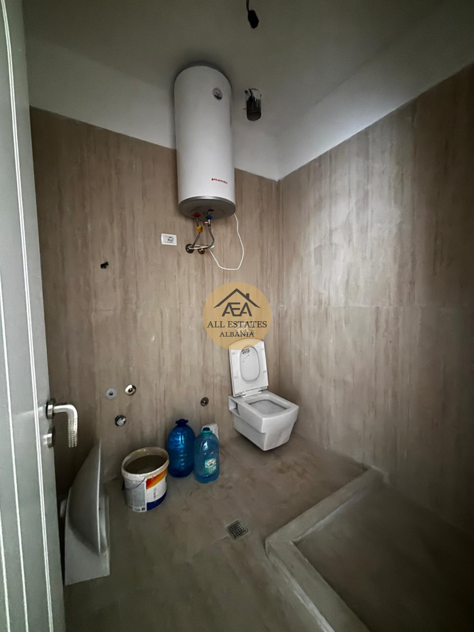 HApartament 3+1 në shitje – Te Dega, Durrës 90 m² Kati 4 pa ashensor Dok. të rregullta 110,000€ 📞 kontakto AEA 069 286 3391 – 4