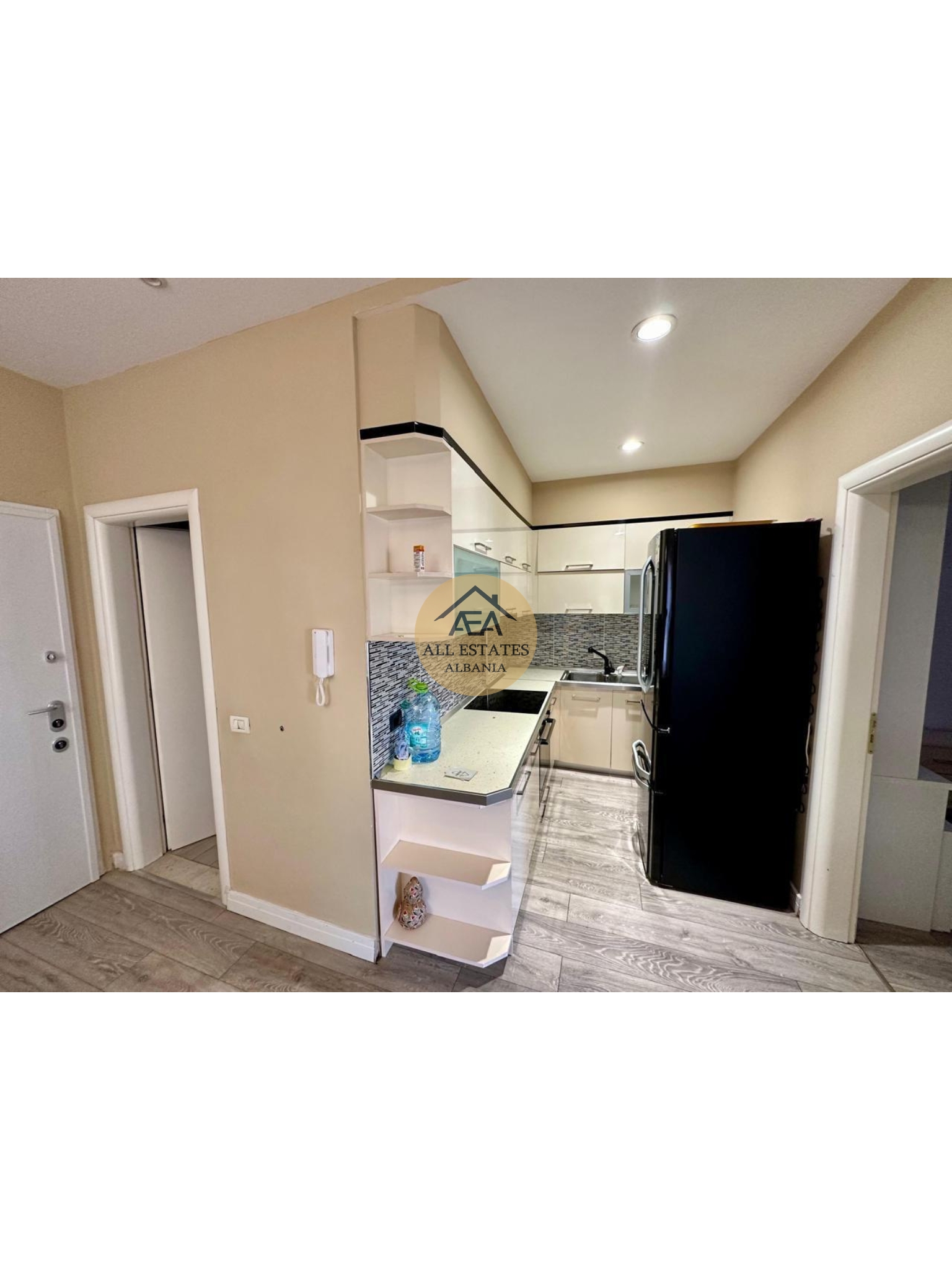 HApartament 3+1 në shitje – Te Dega, Durrës 90 m² Kati 4 pa ashensor Dok. të rregullta 110,000€ 📞 kontakto AEA 069 286 3391 – 3